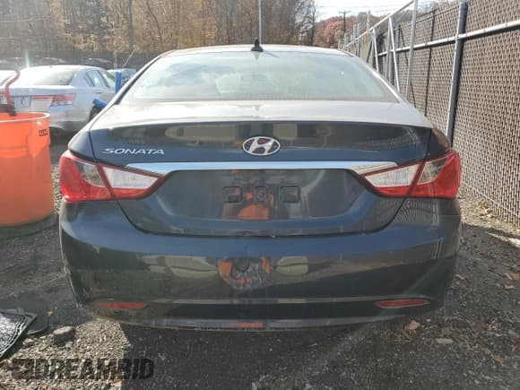 ✅ 2011 Hyundai Sonata GLS • VIN: 5NPEB4AC0BH042545 • Lot: 92838885. Listed on Copart with Not provided. Free auction sales archive from the USA and detailed vehicle history report at DreamBid. Image 6.