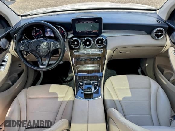 ✅ 2018 Mercedes-Benz GLC 300 • VIN: WDC0G4KB4JV044129 • Lot: 95309255. Wystawiony na Copart z przebiegiem 151 491 mil. Bezpłatny archiwum sprzedaży aukcyjnych z USA i szczegółowy raport historii pojazdu na DreamBid. Zdjęcie 11.