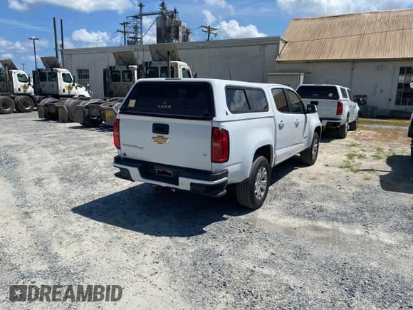 ✅ 2020 Chevrolet Colorado 2WD LT • VIN: 1GCGSCEN3L1204465 • Лот: 42826225. Опубликован ранее на IAAI с пробегом 172 230 миль. Бесплатный доступ к архиву аукционных продаж из США и подробный отчёт об истории автомобиля на DreamBid. Изображение 4.
