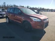 ✅ 2014 Ford Escape S • VIN: 1FMCU0F77EUB13896 • Лот: 92391165. Опубликован ранее на Copart с пробегом 123 830 миль. Бесплатный доступ к архиву аукционных продаж из США и подробный отчёт об истории автомобиля на DreamBid. Изображение 4.