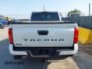 ✅ 2025 Toyota Tacoma SR • VIN: 3TYLB5JN7ST067889 • Лот: 42444254. Опубликован ранее на IAAI с пробегом 5 786 миль. Бесплатный доступ к архиву аукционных продаж из США и подробный отчёт об истории автомобиля на DreamBid. Изображение 17.