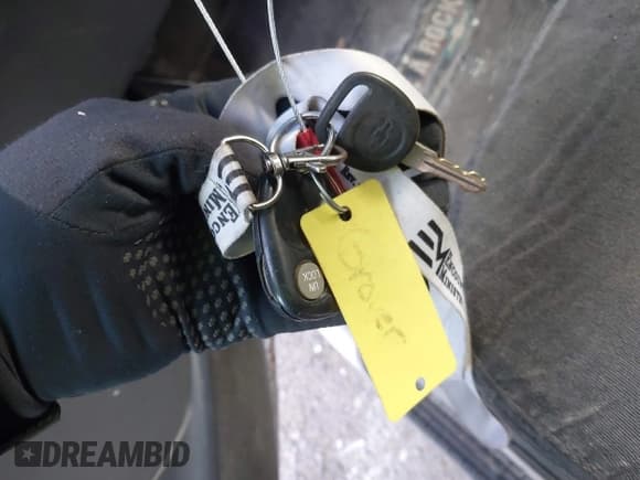 ✅ 2001 Chevrolet Silverado 2500HD LS • VIN: 1GCHK23U21F191152 • Лот: 41399309. Опубликован ранее на IAAI с пробегом 206 403 миль. Бесплатный доступ к архиву аукционных продаж из США и подробный отчёт об истории автомобиля на DreamBid. Изображение 11.