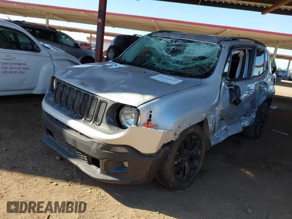 ✅ 2017 Jeep Renegade Altitude • VIN: ZACCJABB2HPE69479 • Lot: 42233591. Listed on IAAI with 39,763 mi. Free auction sales archive from the USA and detailed vehicle history report at DreamBid. Image 17.