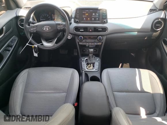 ✅ 2020 Hyundai Kona Limited • VIN: KM8K3CA53LU489871 • Лот: 52669934. Опубликован ранее на Copart с пробегом 50 834 миль. Бесплатный доступ к архиву аукционных продаж из США и подробный отчёт об истории автомобиля на DreamBid. Изображение 8.