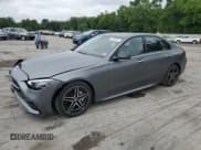 ✅ 2022 Mercedes-Benz C 300 • VIN: W1KAF4HBXNR019809 • Lot: 61682924. Wystawiony na Copart z przebiegiem 26 637 mil. Bezpłatny archiwum sprzedaży aukcyjnych z USA i szczegółowy raport historii pojazdu na DreamBid. Zdjęcie 1.