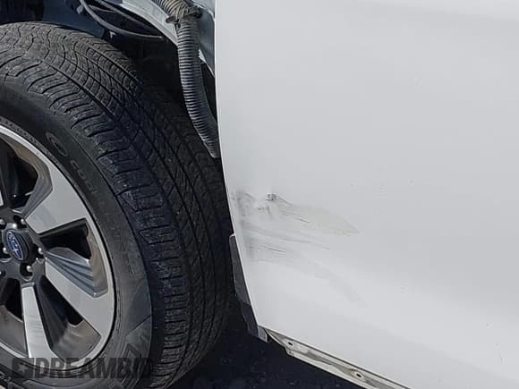 ✅ 2018 Subaru Forester Premium • VIN: JF2SJAGC5JH584766 • Lot: 43581725. Wystawiony na IAAI z przebiegiem 114 001 mil. Bezpłatny archiwum sprzedaży aukcyjnych z USA i szczegółowy raport historii pojazdu na DreamBid. Zdjęcie 18.