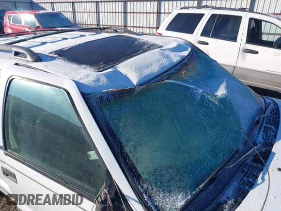 ✅ 2000 Chevrolet Blazer LT • VIN: 1GNDT13W1Y2144467 • Lot: 41414551. Listed on IAAI with 245,235 mi miles. Access the free auction sales archive from the USA and view a detailed vehicle history report at DreamBid. Image 6.