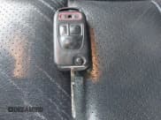 ✅ 2004 Mercedes-Benz M 500 • VIN: 4JGAB75E34A459997 • Lot: 41543330. Wystawiony na IAAI z przebiegiem 194 036 mil. Bezpłatny archiwum sprzedaży aukcyjnych z USA i szczegółowy raport historii pojazdu na DreamBid. Zdjęcie 11.