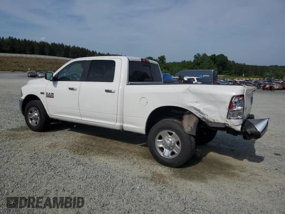 ✅ 2015 Ram 2500 SLT • VIN: 3C6TR4DT4FG573333 • Lot: 54758515. Wystawiony na Copart z przebiegiem 182 000 mil. Bezpłatny archiwum sprzedaży aukcyjnych z USA i szczegółowy raport historii pojazdu na DreamBid. Zdjęcie 2.
