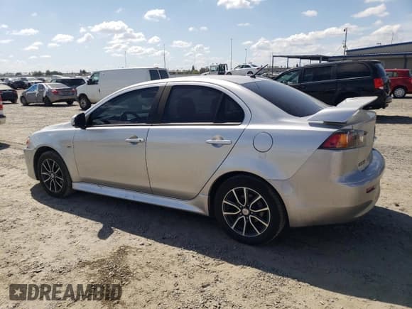 ✅ 2017 Mitsubishi Lancer ES • VIN: JA32U2FUXHU014607 • Lot: 80101395. Wystawiony na Copart z przebiegiem 135 025 mil. Bezpłatny archiwum sprzedaży aukcyjnych z USA i szczegółowy raport historii pojazdu na DreamBid. Zdjęcie 2.