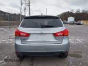✅ 2017 Mitsubishi Outlander ES • VIN: JA4AR3AU7HZ067693 • Lot: 41032675. Listed on IAAI with 158,204 mi. Free auction sales archive from the USA and detailed vehicle history report at DreamBid. Image 17.