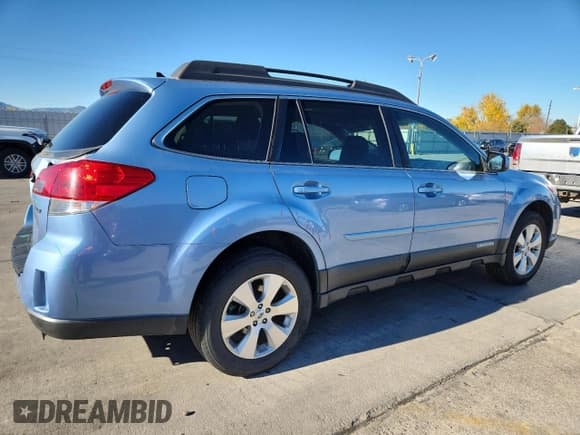 ✅ 2012 Subaru Outback Limited • VIN: 4S4BRCKC5C3295604 • Лот: 89863455. Опубликован ранее на Copart с пробегом 153 858 миль. Бесплатный доступ к архиву аукционных продаж из США и подробный отчёт об истории автомобиля на DreamBid. Изображение 3.