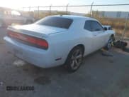 ✅ 2013 Dodge Challenger Rallye Redline • VIN: 2C3CDYAG2DH605817 • Lot: 40813689. Wystawiony na IAAI z przebiegiem 210 112 mil. Bezpłatny archiwum sprzedaży aukcyjnych z USA i szczegółowy raport historii pojazdu na DreamBid. Zdjęcie 4.