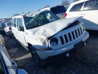 ✅ 2015 Jeep Patriot Latitude • VIN: 1C4NJPFA5FD430572 • Lot: 38255861. Listed on IAAI with 163,226 mi. Free auction sales archive from the USA and detailed vehicle history report at DreamBid. Image 1.