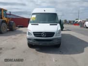 ✅ 2011 Mercedes-Benz Sprinter Cargo • VIN: WD3PE8CB3B5605335 • Лот: 43354345. Опубликован ранее на IAAI с пробегом 421 045 миль. Бесплатный доступ к архиву аукционных продаж из США и подробный отчёт об истории автомобиля на DreamBid. Изображение 12.