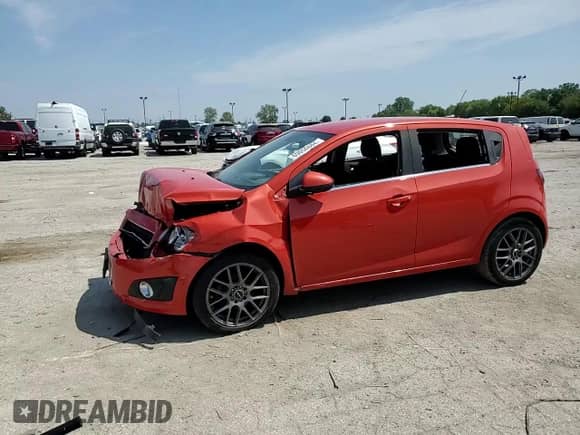 2013 Chevrolet Sonic LT с VIN 1G1JD6SB4D4178379, выставлен на аукционе Copart как лот 69050684 с пробегом 76 273 миль миль и Списание • Salvage title. История ставок и продаж доступна на DreamBid. Изображение 11.