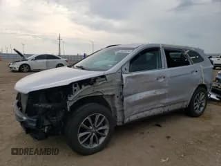 ✅ 2018 Hyundai Santa Fe SE • VIN: KM8SNDHF7JU257267 • Лот: 68085034. Опубликован ранее на Copart с пробегом 147 028 миль. Бесплатный доступ к архиву аукционных продаж из США и подробный отчёт об истории автомобиля на DreamBid. Изображение 1.