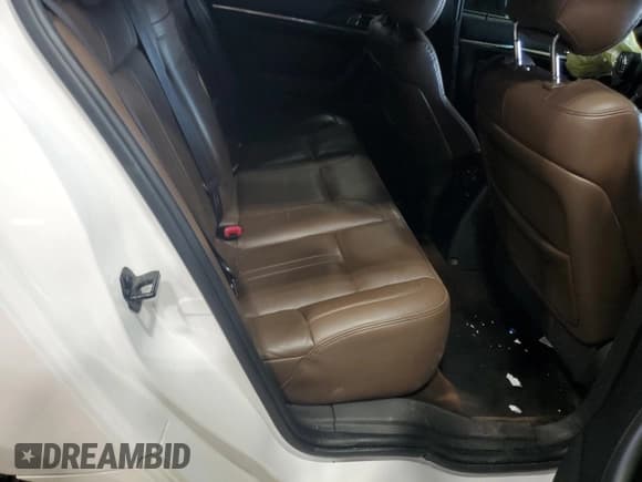 ✅ 2013 Lincoln MKS • VIN: 1LNHL9DK4DG613144 • Lot: 54354625. Listed on Copart with 104,211 mi. Free auction sales archive from the USA and detailed vehicle history report at DreamBid. Image 10.