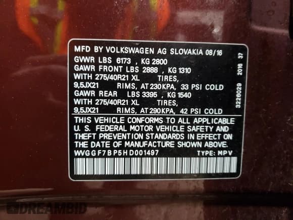 ✅ 2017 Volkswagen Touareg Executive • VIN: WVGGF7BP5HD001497 • Lot: 39641554. Listed on Copart with 81,525 mi. Free auction sales archive from the USA and detailed vehicle history report at DreamBid. Image 12.