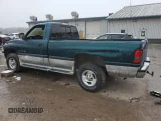 1999 Dodge 1500 с VIN 3B7HF16ZXXM581401, выставлен на аукционе Copart как лот 86046244 с пробегом Не указан миль и Списание • Salvage title. История ставок и продаж доступна на DreamBid. Изображение 2.