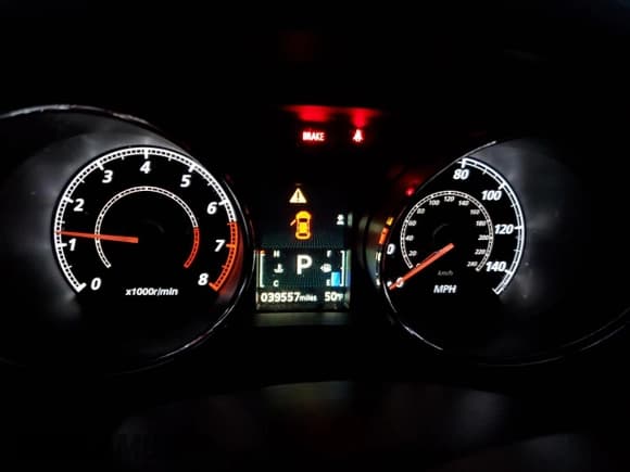 ✅ 2020 Mitsubishi Outlander ES • VIN: JA4AR3AU5LU027358 • Lot: 89684725. Listed on Copart with 39,557 mi. Free auction sales archive from the USA and detailed vehicle history report at DreamBid. Image 9.