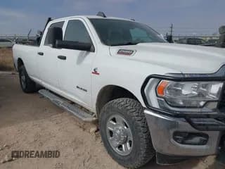 ✅ 2022 Ram 2500 Tradesman • VIN: 3C6UR5HL5NG155348 • Lot: 41558324. Listed on IAAI with 118,500 mi. Free auction sales archive from the USA and detailed vehicle history report at DreamBid. Image 1.