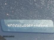 ✅ 2015 Mercedes-Benz C 250 • VIN: WDDGJ4HB8FG405408 • Lot: 43176512. Wystawiony na IAAI z przebiegiem 131 616 mil. Bezpłatny archiwum sprzedaży aukcyjnych z USA i szczegółowy raport historii pojazdu na DreamBid. Zdjęcie 9.