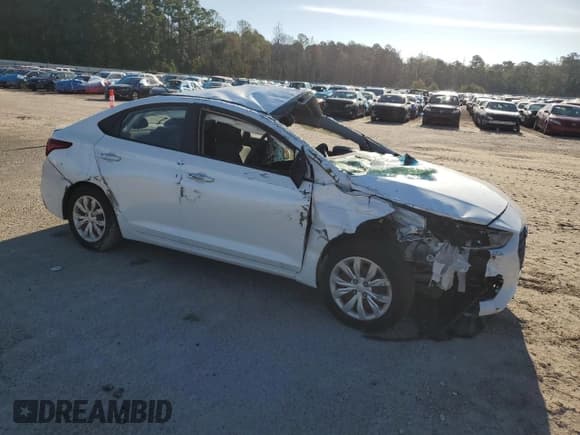 ✅ 2018 Hyundai Accent SE • VIN: 3KPC24A30JE018384 • Лот: 72956094. Опубликован ранее на Copart с пробегом 103 031 миль. Бесплатный доступ к архиву аукционных продаж из США и подробный отчёт об истории автомобиля на DreamBid. Изображение 4.
