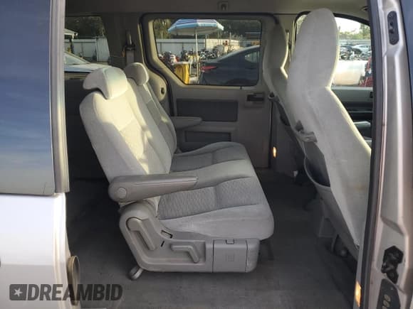 ✅ 2004 Ford Freestar SE • VIN: 2FMZA51614BA36249 • Lot: 79565194. Listed on Copart with 216,643 mi. Free auction sales archive from the USA and detailed vehicle history report at DreamBid. Image 12.