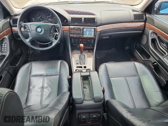 ✅ 2000 BMW 7 Series 740i • VIN: WBAGG8348YDN80168 • Lot: 62812475. Wystawiony na Copart z przebiegiem 146 047 mil. Bezpłatny archiwum sprzedaży aukcyjnych z USA i szczegółowy raport historii pojazdu na DreamBid. Zdjęcie 8.