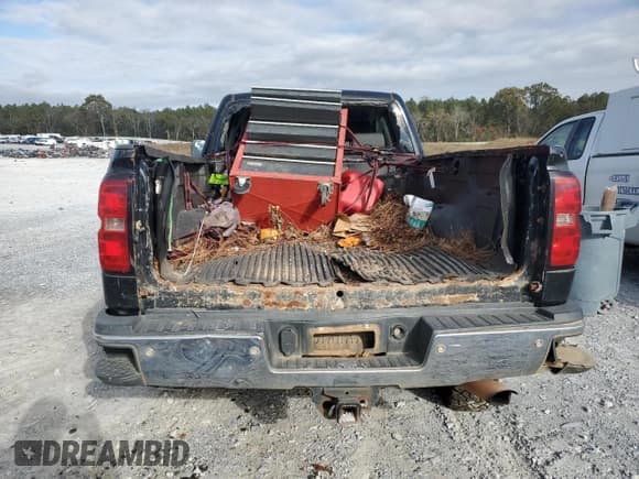 ✅ 2015 Chevrolet Silverado 2500HD LT • VIN: 1GC2KVEG2FZ142196 • Лот: 91916665. Опубликован ранее на Copart с пробегом 184 784 миль. Бесплатный доступ к архиву аукционных продаж из США и подробный отчёт об истории автомобиля на DreamBid. Изображение 6.