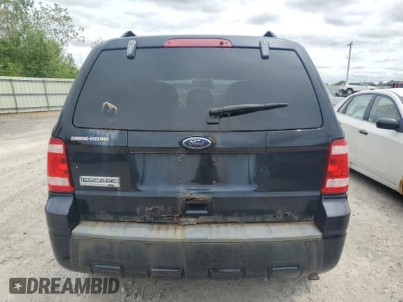 ✅ 2010 Ford Escape XLT • VIN: 1FMCU9D74AKC72632 • Lot: 60839115. Wystawiony na Copart z przebiegiem 164 985 mil. Bezpłatny archiwum sprzedaży aukcyjnych z USA i szczegółowy raport historii pojazdu na DreamBid. Zdjęcie 6.