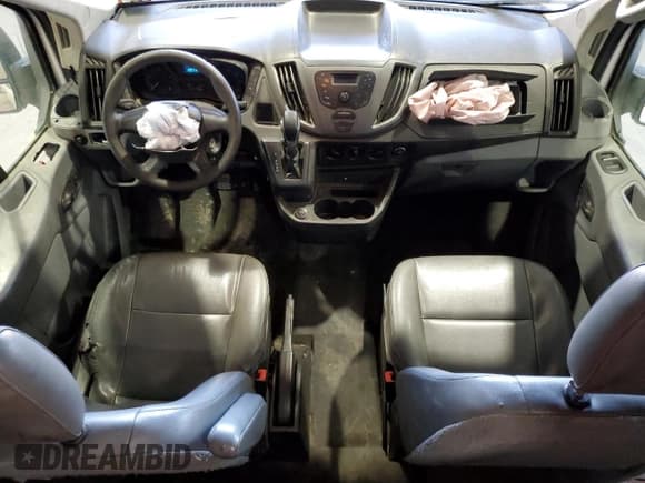 ✅ 2018 Ford Transit • VIN: 1FTYR2CM3JKA52361 • Лот: 54540035. Опубликован ранее на Copart с пробегом 230 712 миль. Бесплатный доступ к архиву аукционных продаж из США и подробный отчёт об истории автомобиля на DreamBid. Изображение 8.