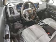 ✅ 2020 Chevrolet Colorado 2WD Work Truck • VIN: 1GCHSBEA7L1211950 • Lot: 95544785. Wystawiony na Copart z przebiegiem 57 092 mil. Bezpłatny archiwum sprzedaży aukcyjnych z USA i szczegółowy raport historii pojazdu na DreamBid. Zdjęcie 8.