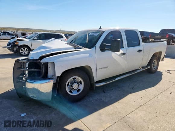 ✅ 2009 Chevrolet Silverado 2500HD LT • VIN: 1GCHC53619F158056 • Lot: 91138725. Wystawiony na Copart z przebiegiem 136 276 mil. Bezpłatny archiwum sprzedaży aukcyjnych z USA i szczegółowy raport historii pojazdu na DreamBid. Zdjęcie 1.