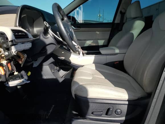 ✅ 2022 Hyundai Palisade SEL • VIN: KM8R44HE4NU480770 • Lot: 86636535. Listed on Copart with 54,149 mi. Free auction sales archive from the USA and detailed vehicle history report at DreamBid. Image 7.