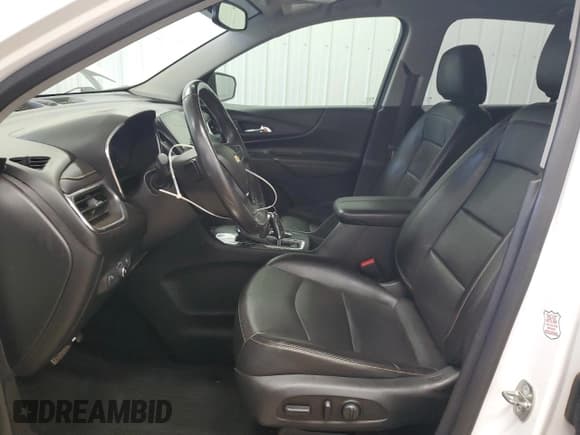 ✅ 2018 Chevrolet Equinox Premier • VIN: 2GNAXMEV4J6272630 • Лот: 86442705. Опубликован ранее на Copart с пробегом 81 573 миль. Бесплатный доступ к архиву аукционных продаж из США и подробный отчёт об истории автомобиля на DreamBid. Изображение 7.