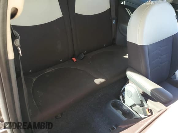 ✅ 2012 FIAT 500 Pop • VIN: 3C3CFFDR9CT370365 • Лот: 85308395. Опубликован ранее на Copart с пробегом 112 599 миль. Бесплатный доступ к архиву аукционных продаж из США и подробный отчёт об истории автомобиля на DreamBid. Изображение 10.