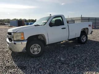 ✅ 2008 Chevrolet Silverado 2500HD Work Truck • VIN: 1GCHC24K58E105262 • Лот: 63571775. Опубликован ранее на Copart с пробегом 338 224 миль. Бесплатный доступ к архиву аукционных продаж из США и подробный отчёт об истории автомобиля на DreamBid. Изображение 1.