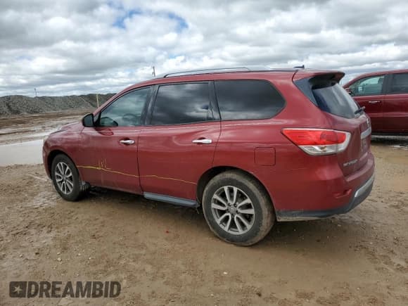 ✅ 2015 Nissan Pathfinder S • VIN: 5N1AR2MN4FC651257 • Lot: 56143825. Listed on Copart with 164,738 mi. Free auction sales archive from the USA and detailed vehicle history report at DreamBid. Image 2.