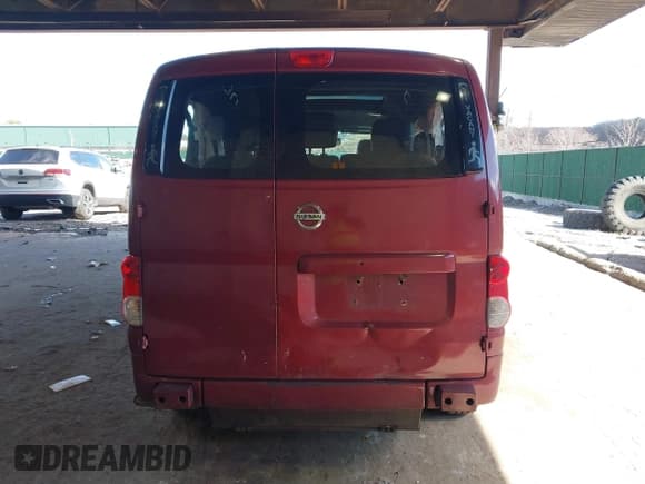 ✅ 2016 Nissan NV200 • VIN: 3N8CM0JT4GK699568 • Lot: 41740077. Listed on IAAI with 199,191 mi. Free auction sales archive from the USA and detailed vehicle history report at DreamBid. Image 17.