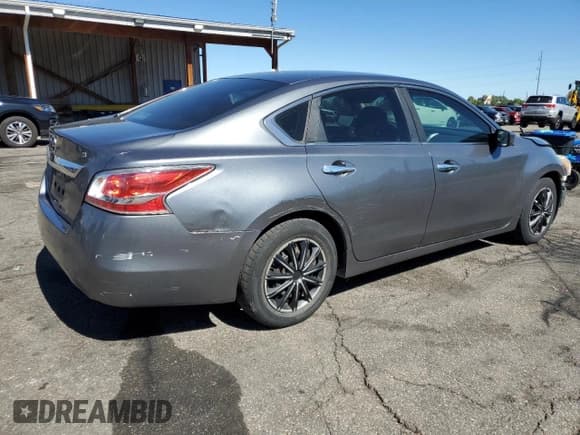 ✅ 2015 Nissan Altima 2.5 • VIN: 1N4AL3AP5FN397635 • Lot: 84062655. Wystawiony na Copart z przebiegiem 144 973 mil. Bezpłatny archiwum sprzedaży aukcyjnych z USA i szczegółowy raport historii pojazdu na DreamBid. Zdjęcie 3.