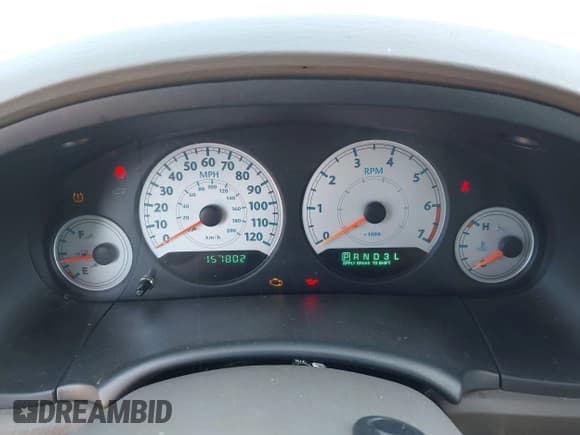 ✅ 2007 Chrysler Town & Country Touring • VIN: 2A8GP54L47R273771 • Lot: 43790165. Listed on IAAI with 157,802 mi. Free auction sales archive from the USA and detailed vehicle history report at DreamBid. Image 7.