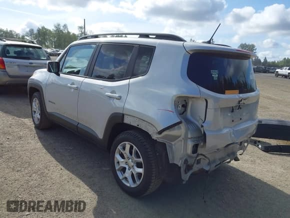 ✅ 2017 Jeep Renegade Altitude • VIN: ZACCJABB0HPF03399 • Lot: 42204522. Wystawiony na IAAI z przebiegiem 60 100 mil. Bezpłatny archiwum sprzedaży aukcyjnych z USA i szczegółowy raport historii pojazdu na DreamBid. Zdjęcie 3.