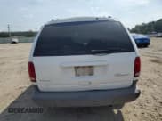 ✅ 2000 Dodge Caravan SE • VIN: 2B4GP44G0YR584617 • Lot: 81459815. Listed on Copart with 200,761 mi. Free auction sales archive from the USA and detailed vehicle history report at DreamBid. Image 6.