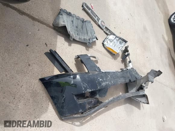 ✅ 2013 Cadillac Escalade ESV Platinum Edition • VIN: 1GYS3KEF4DR222867 • Лот: 41784252. Опубликован ранее на IAAI с пробегом 61 673 миль. Бесплатный доступ к архиву аукционных продаж из США и подробный отчёт об истории автомобиля на DreamBid. Изображение 12.