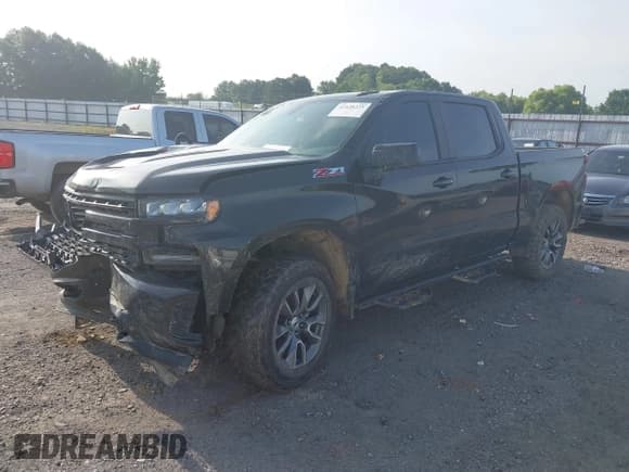 ✅ 2022 Chevrolet Silverado 1500 RST • VIN: 1GCUYEED5NZ126800 • Лот: 42528225. Опубликован ранее на IAAI с пробегом 77 824 миль. Бесплатный доступ к архиву аукционных продаж из США и подробный отчёт об истории автомобиля на DreamBid. Изображение 2.