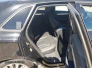 ✅ 2018 Audi Q3 Premium • VIN: WA1BCCFS0JR020251 • Lot: 43435984. Wystawiony na IAAI z przebiegiem 98 166 mil. Bezpłatny archiwum sprzedaży aukcyjnych z USA i szczegółowy raport historii pojazdu na DreamBid. Zdjęcie 8.