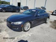✅ 2015 BMW 4 Series 428i • VIN: WBA3V7C51F5A24608 • Lot: 90348235. Wystawiony na Copart z przebiegiem 68 600 mil. Bezpłatny archiwum sprzedaży aukcyjnych z USA i szczegółowy raport historii pojazdu na DreamBid. Zdjęcie 1.