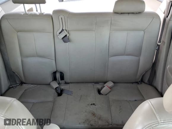 ✅ 2006 Saturn VUE • VIN: 5GZCZ63486S873639 • Lot: 52771245. Wystawiony na Copart z przebiegiem 237 393 mil. Bezpłatny archiwum sprzedaży aukcyjnych z USA i szczegółowy raport historii pojazdu na DreamBid. Zdjęcie 10.